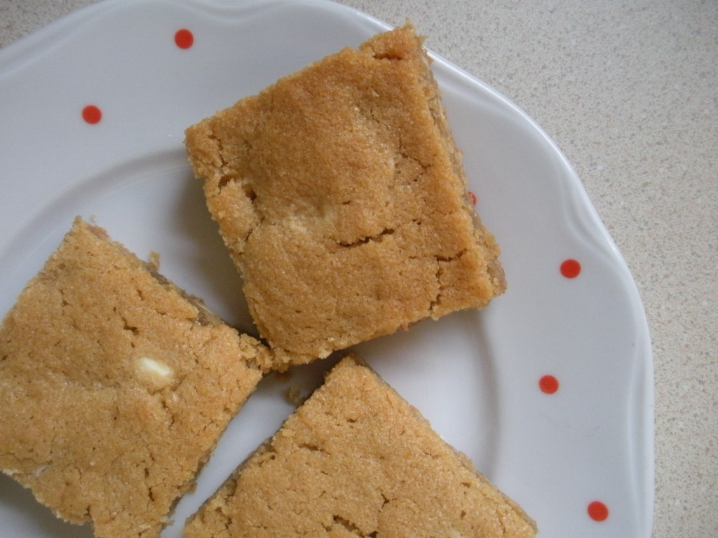 peanut-butter-blondies