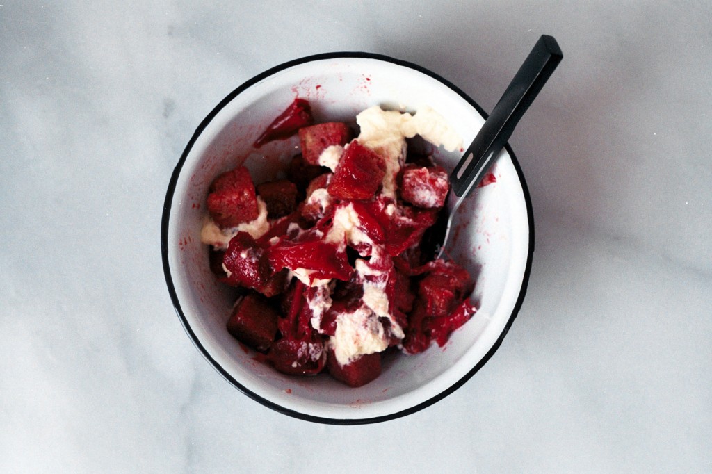 strawberry-rhubarb-panzanella