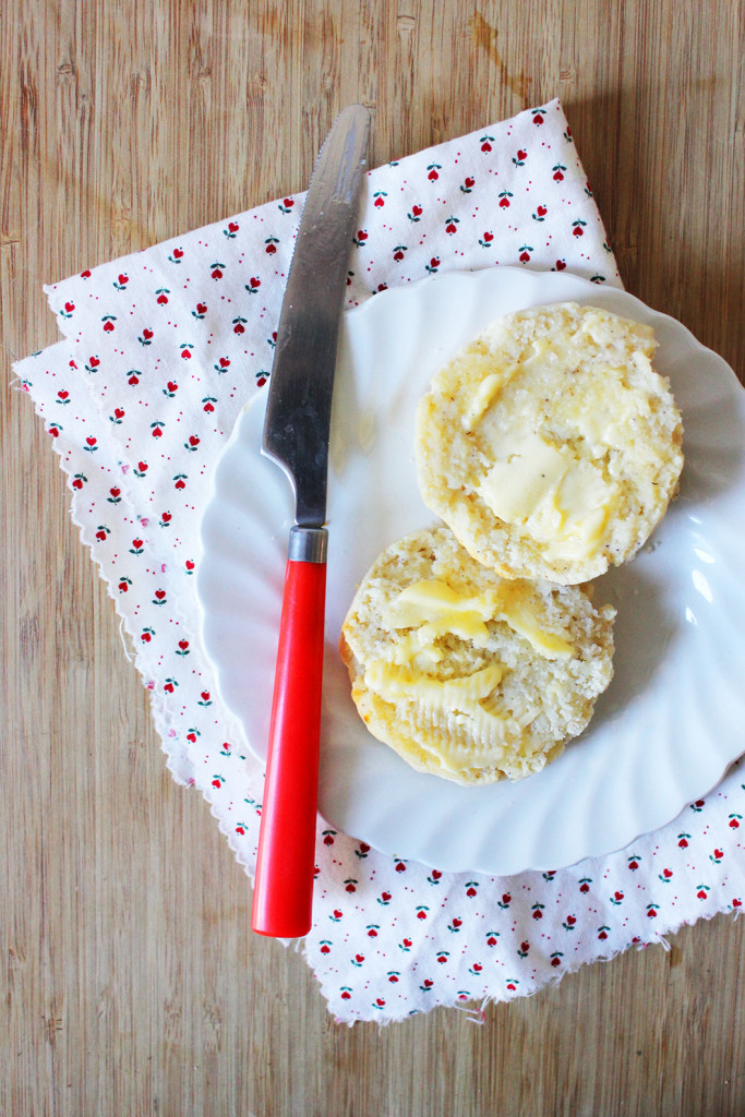 Light & Fluffy Gluten-free Biscuits // Autumn Makes & Does