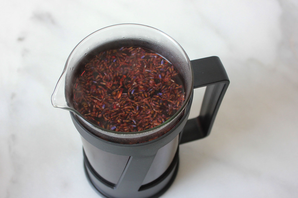 Lavender, Hibiscus, & Elderberry Tisane // Autumn Makes & Does