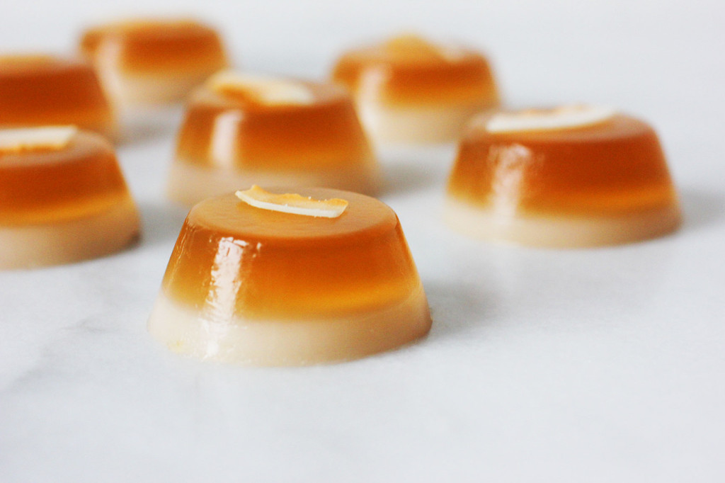 Samoa Jello Shots // Autumn Makes & Does