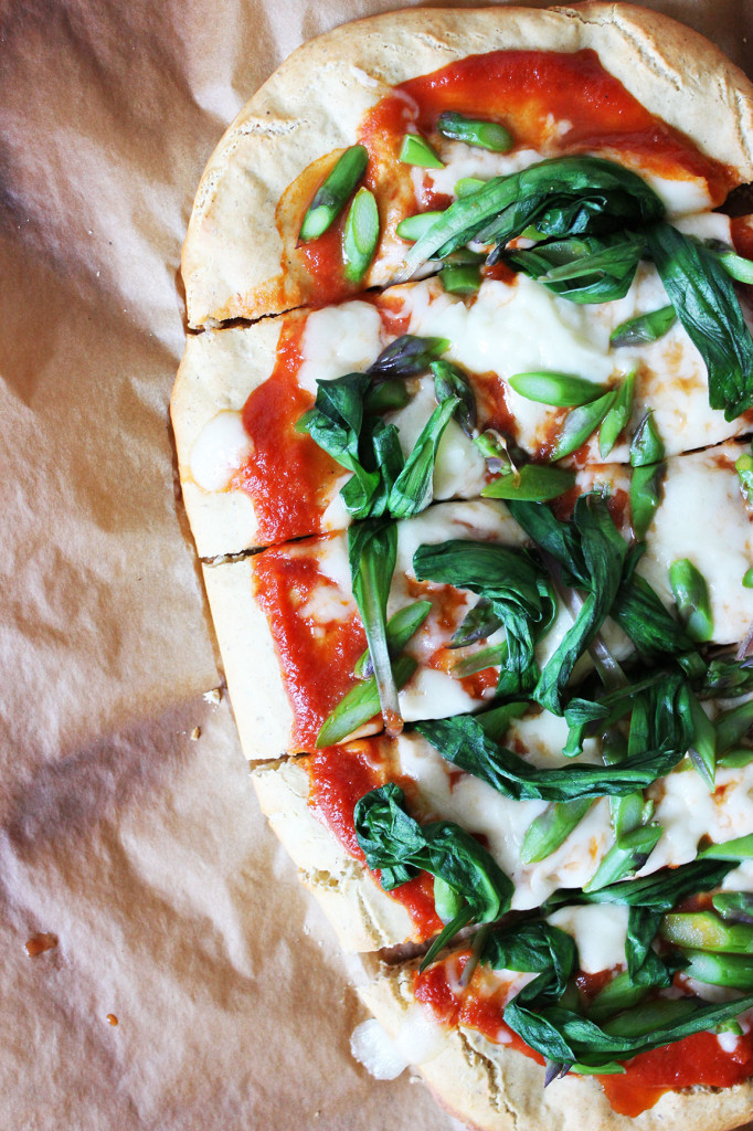 Gluten-free Pizza Crust // Autumn Makes & Does